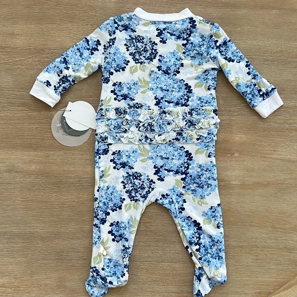 Milkberry Baby Girl Bamboo Footie Sleeper Hydrangea 3-6 6-9 months Ruffle Back - Picture 5 of 7